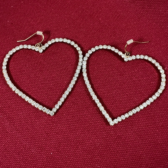 Gold Tone Earrings Heart Hoop Fashion Rhinestones Setting Sparkly Glamorous - Picture 1 of 3
